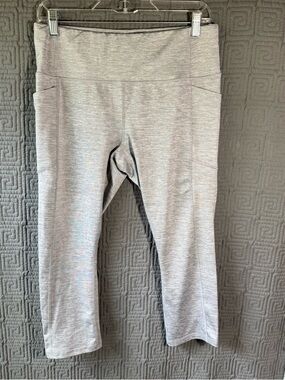 Avia Leggings Women’s Large 12-14 Grey Gray Pockets Polyester Blend